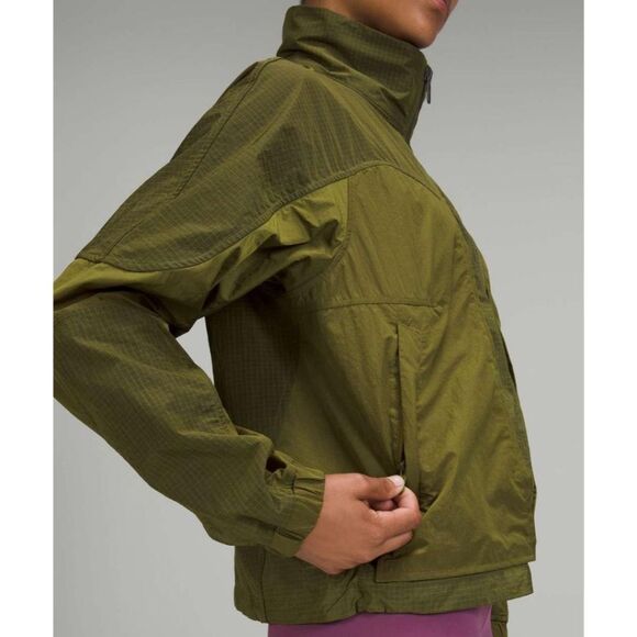 Lululemon Ripstop Relaxed-Fit Short Jacket - Picture 2 of 10